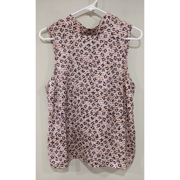 🆕 Avec Les Filles Sleeveless Print Top in Les Filles Pink Leopard Medium - Picture 3 of 8
